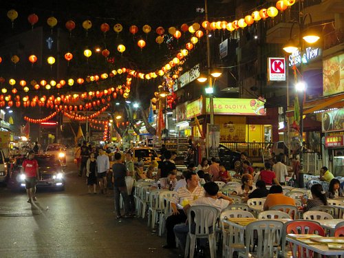 Jalan Alor (Bukit Bintang, Kuala Lumpur) — Street Food Strip & Night-Time Hawker Atmosphere
