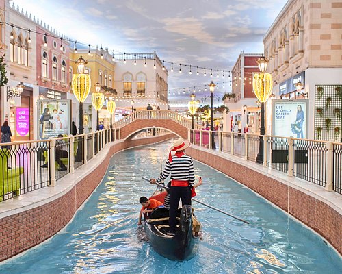 Villaggio Mall (Doha) — “Venice-Style” Indoor Canal, Shopping + Dining & Entertainment (Free Entry)