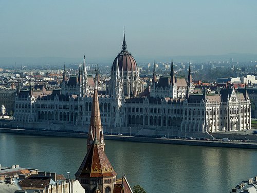 Fisherman’s Bastion (Halászbástya), Budapest — Castle District View Terraces: Free Lower Walkways + Ticketed Upper Lookout (Seasonal Fee Periods)