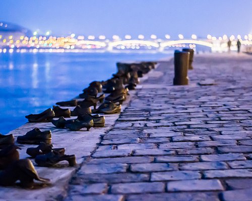 Shoes on the Danube Bank (Budapest) — Holocaust Memorial Sculpture of 60 Iron Shoes Near Parliament (Free Entry)
