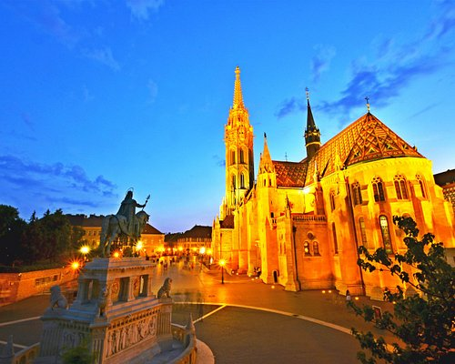 Matthias Church (Mátyás-templom / Church of Our Lady of Buda Castle) — Castle District Interior Visit + Optional Tower Climb (Ticketed Entry)