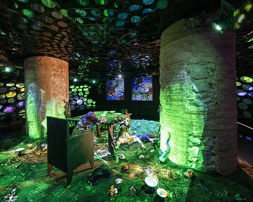 Casa Batlló (Barcelona) — Gaudí House Museum “10D Experience” + Included Audioguide (Ticketed Timed Entry)