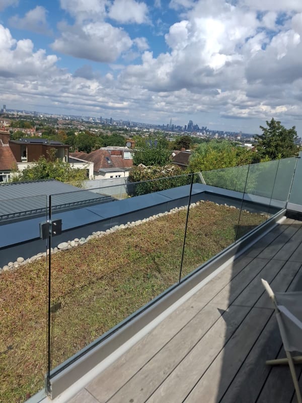 Eco and solar roofs