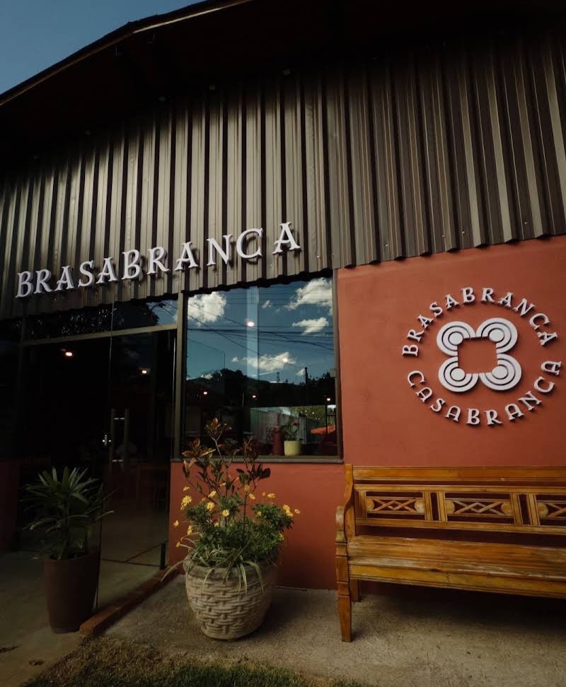 Brasa Branca - Casa Branca