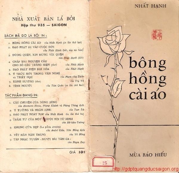 Bông hồng cài áo