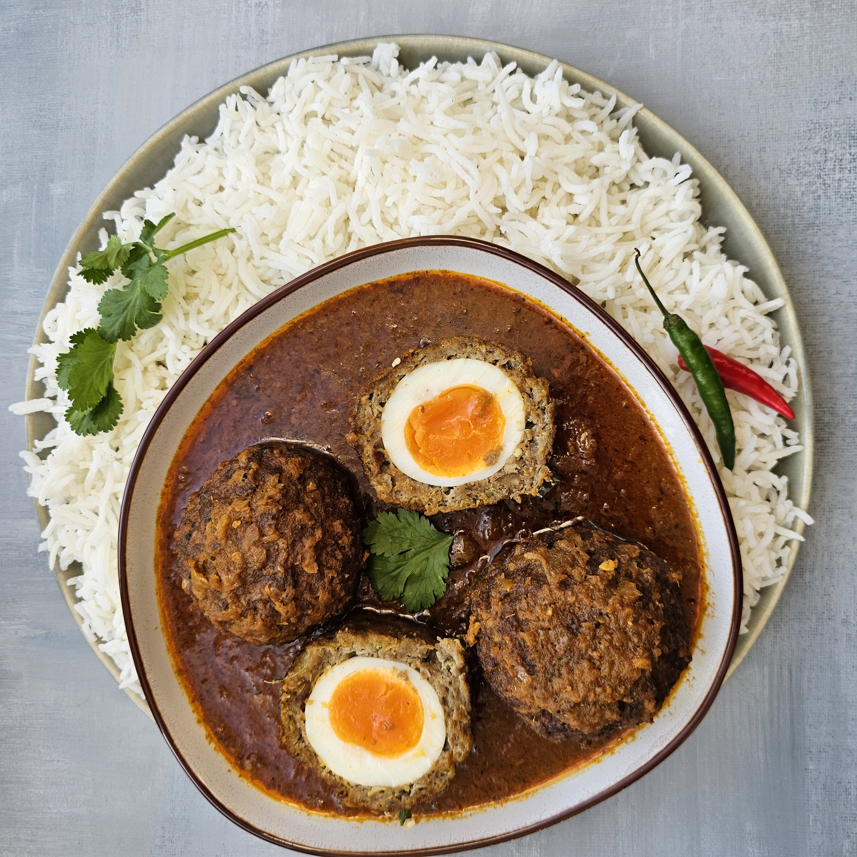 Nargisi kofta curry recipe from Indian cooking classes