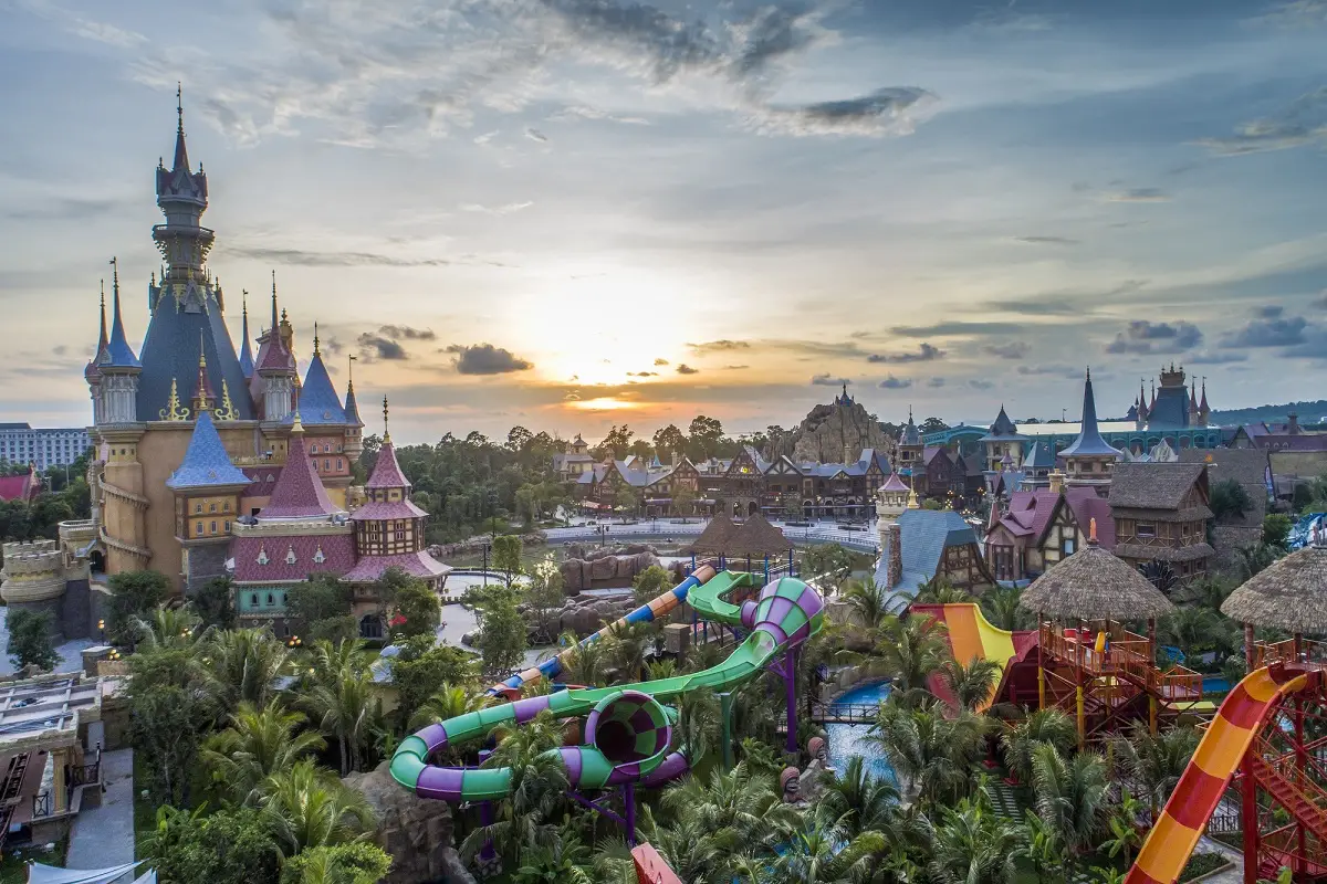 So sánh Nha Trang và Phú Quốc với những địa điểm du lịch, ăn chơi giải trí, trải nghiệm