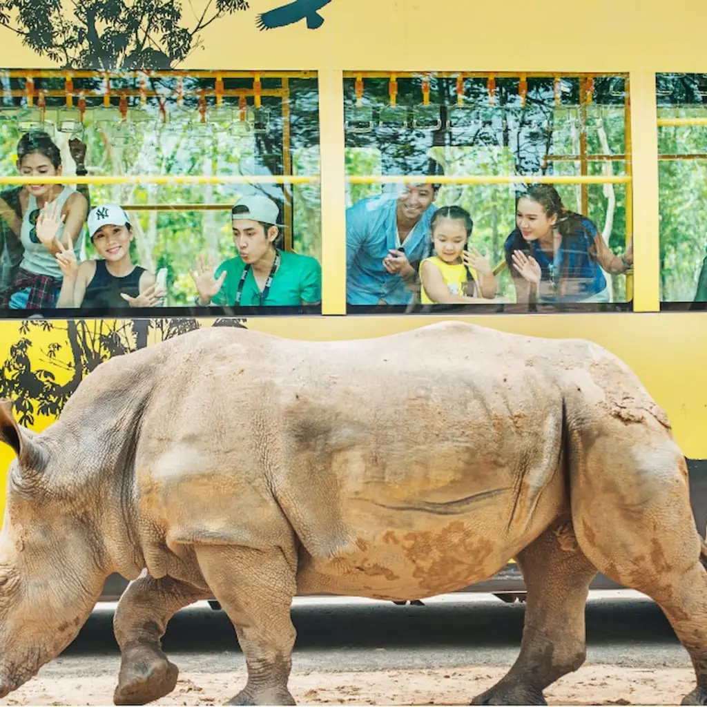 So sánh Nha Trang và Phú Quốc với những địa điểm du lịch, ăn chơi giải trí, trải nghiệm