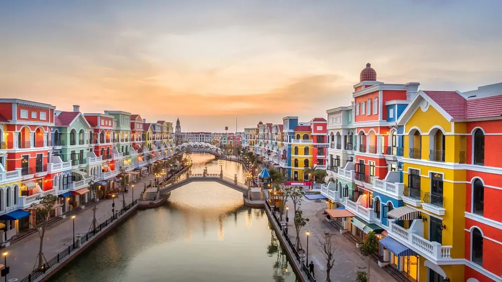 So sánh Nha Trang và Phú Quốc với những địa điểm du lịch, ăn chơi giải trí, trải nghiệm
