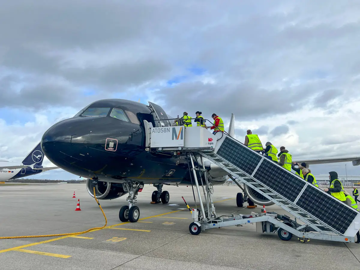 Beond, all business class flights to Maldives