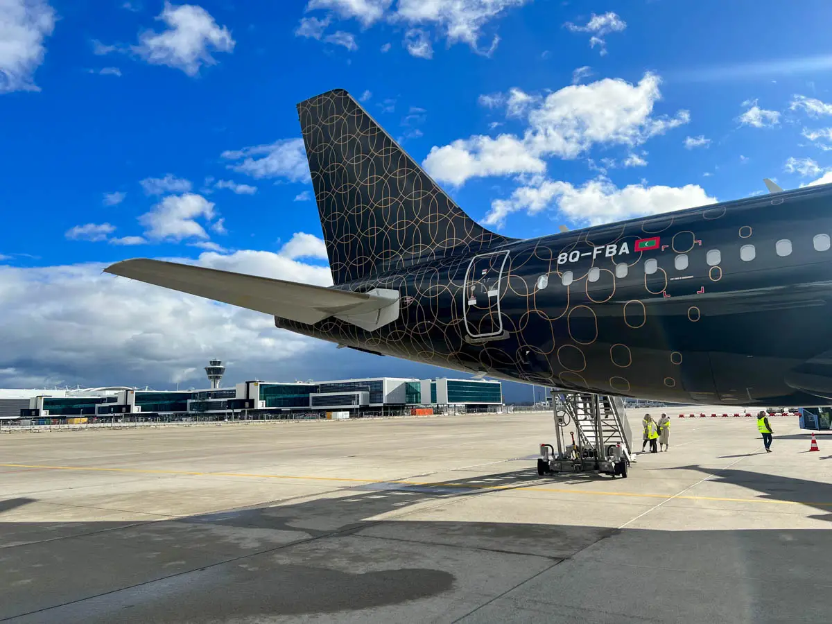 Beond, all business class flights to Maldives