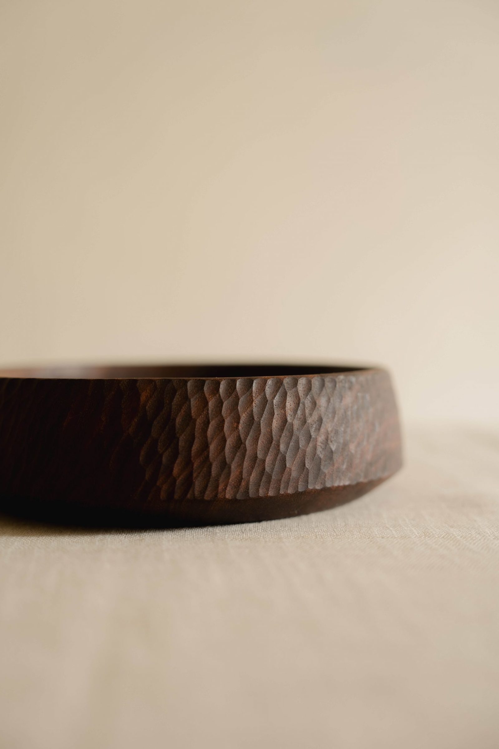 Thumbnail: wooden-serving-bowl, handcrafted-wooden-bowl, artisan-kitchenware, decorative-wooden-bowl, natural-wood-bowl, eco-conscious-decor, sustainable-homeware, textured-wood bowl, minimalist-tableware, rustic-serving-dish, organic-home-decor, premium-handmade-bowl, dining-essentials, wooden-table-styling, unique-wood-craftsmanship, Lesoiestore, Lesoie,