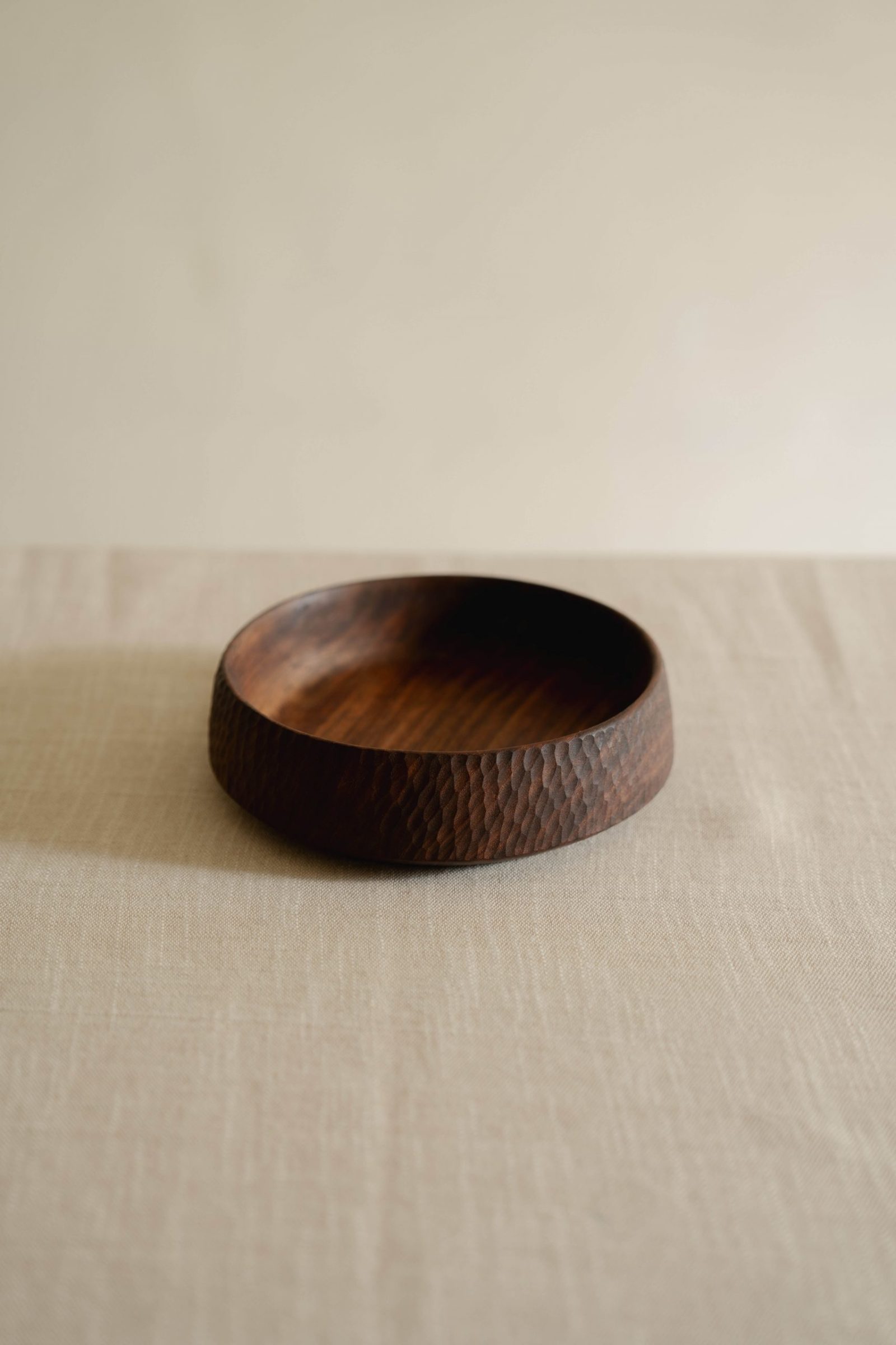 Thumbnail: wooden-serving-bowl, handcrafted-wooden-bowl, artisan-kitchenware, decorative-wooden-bowl, natural-wood-bowl, eco-conscious-decor, sustainable-homeware, textured-wood bowl, minimalist-tableware, rustic-serving-dish, organic-home-decor, premium-handmade-bowl, dining-essentials, wooden-table-styling, unique-wood-craftsmanship, Lesoiestore, Lesoie,