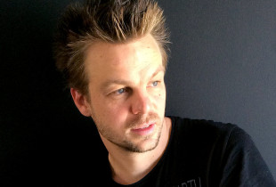 2009: Sage Lewis