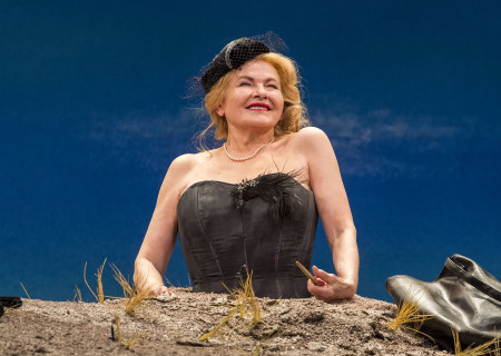 Dianne Wiest in the Yale Repertory Theatre production of Samuel Beckett’s “Happy Days” at the Mark Taper Forum. Directed by James Bundy, “Happy Days” will play at the Taper through June 30, 2019. For tickets and information, please visit CenterTheatreGroup.org or call (213) 628-2772. Media Contact: CTGMedia@CTGLA.org / (213) 972-7376. Photo by Craig Schwartz.