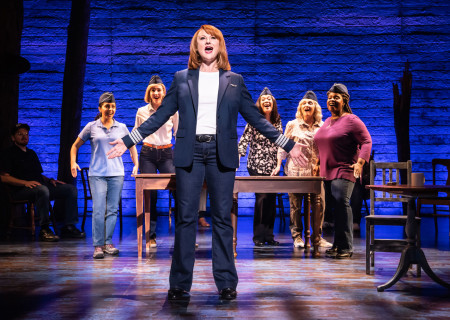 The North American touring company of “Come From Away.” The production returns May 31 through June 12, 2022, as part of Center Theatre Group’s 2021 – 2022 season at the Ahmanson Theatre. For more information, please visit CenterTheatreGroup.org. Press Contact: CTGMedia@CTGLA.org / (213) 972-7376. Photo by Matthew Murphy.