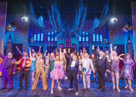 The Original Broadway Cast of “The Prom.” The national tour of “The Prom” will run August 9 through September 11, 2022, as part of Center Theatre Group's 2021 – 2022 season at the Ahmanson Theatre. For more information, please visit CenterTheatreGroup.org. Press Contact: CTGMedia@CTGLA.org / (213) 972-7376. Photo by Deen van Meer.