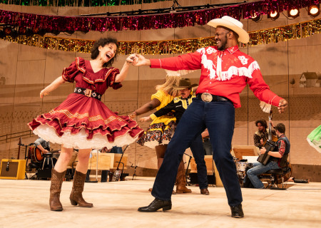 L-R: Barbara Walsh and Patrick Clanton in the national tour of Rodgers & Hammerstein's “OKLAHOMA!” playing at Center Theatre Group / Ahmanson Theatre September 13 through October 16, 2022. <br />
Photo by Matthew Murphy and Evan Zimmerman for MurphyMade