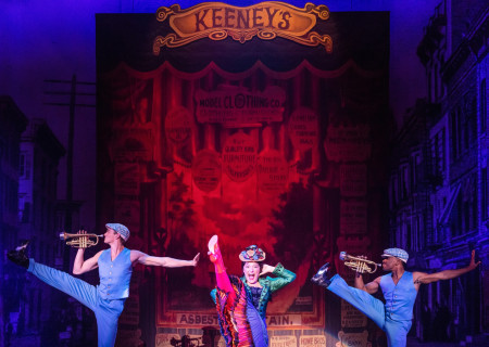 Jackson Grove Katerina McCrimmon and Rodney Thompson in the First National Touring Company of Funny Girl. Photo By Matthew Murphy for MurphyMade.