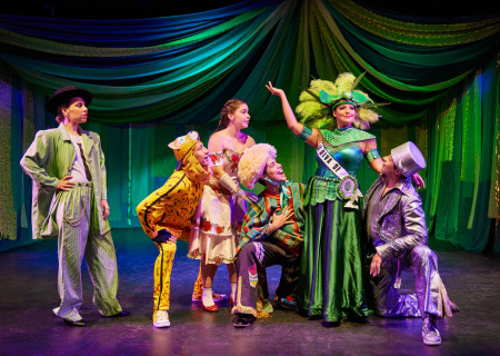 L-R  Indra Palomo, Rafa Reyes, Mayelah Barrera, Gerardo Esparza, Regina Carregha, and Juan Danner. Photo by Jeremy Daniel. 