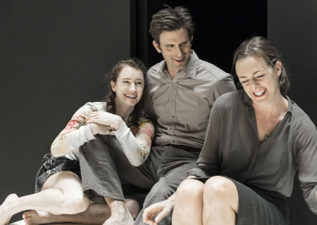 L-R: Catherine Combs, Frederick Weller and Andrus Nichols in the Young Vic production of “A View From the Bridge.” Directed by Ivo van Hove, the production plays through October 16, 2016, at the Center Theatre Group/Ahmanson Theatre. For tickets and information, please visit CenterTheatreGroup.org or call (213) 972-4400. Contact: CTGMedia@ctgla.org/ (213) 972-7376. Photo by Jan Versweyveld.