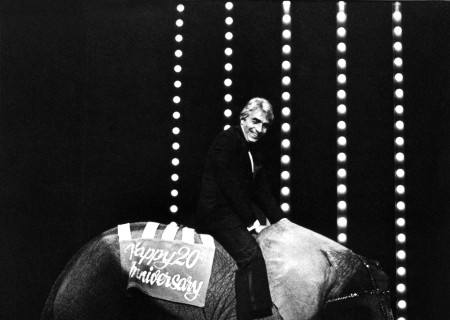 Gordon Davidson and Flora the Elephant during the Taper’s 20th Anniversary celebration in April 1987. Photo by Craig Schwartz.