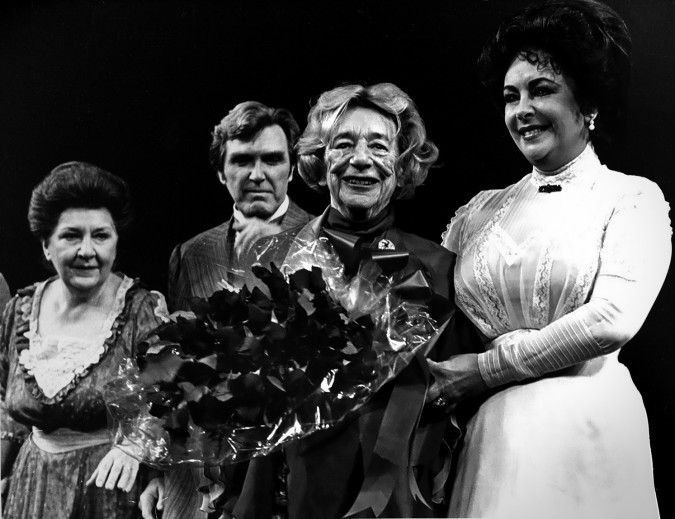 Maureen Stapleton, Nicolas Coster, Lillian Hellman, and Elizabeth Taylor at The Little Foxes