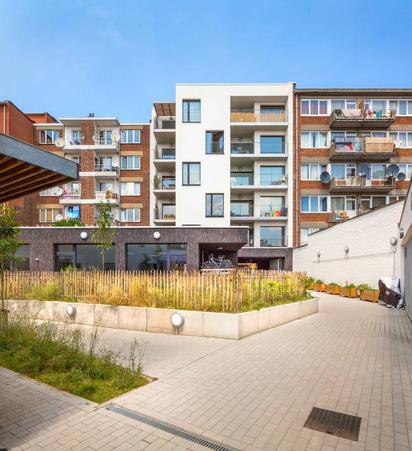 Ensemble de 19 logements et une crèche