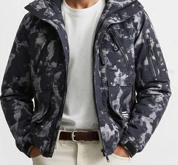 Men's Black Regular Fit Printed Casual Winter Jacket - Image 2
