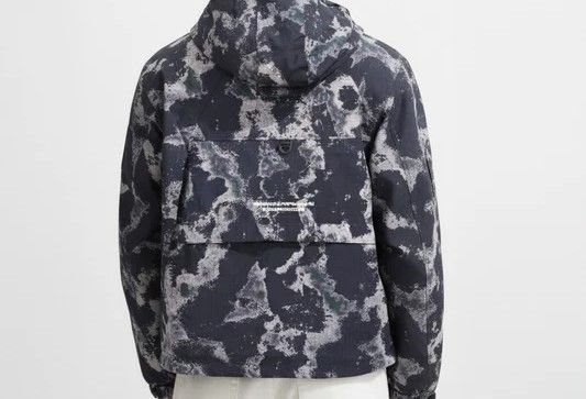 Men's Black Regular Fit Printed Casual Winter Jacket - Image 3