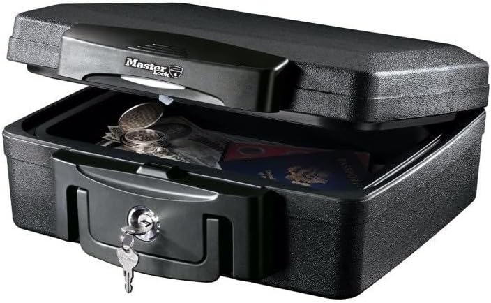 Vue 1 de Master Lock Coffre Fort