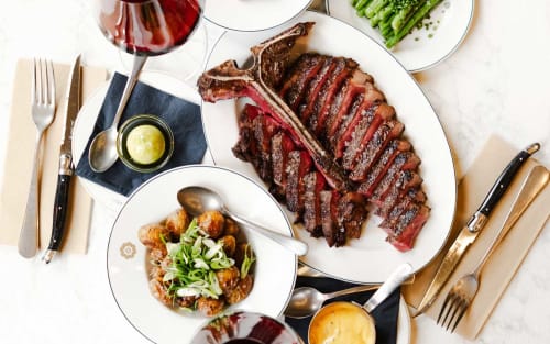 Engen Steakhouse: Der klassisk biff møter "Bubbles and Beats"