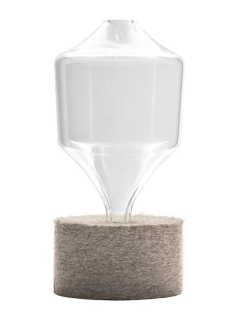 Vase i glass og filt m/smal åpning