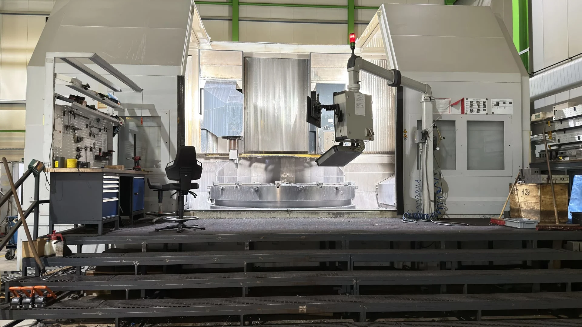 PITTLER WMZ PV 4000 CNC vertical turning and machining center