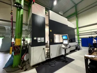 REIDEN RX18 CNC 5-Axis Machining Centre