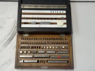 2 Endmaßkasten