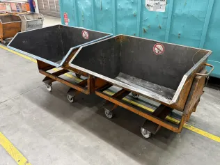 2 Kippcontainer