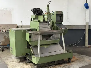 MAHO MH 500 C Universalfräsmaschine