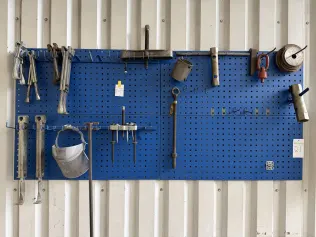 Perforated Tool Wall incl. Contents