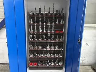 HAHN & KOLB Tool Cabinet with Contents