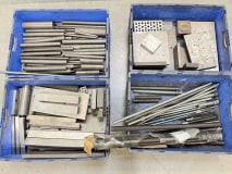 Lot of Materials - Image 1