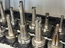 30 pcs. HSK-A63 tool holders with tools - Image 9
