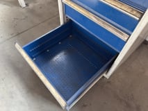 Large Workbench - Image 7