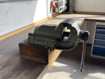 Large Workbench - Image 7