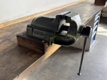 Large Workbench - Image 11