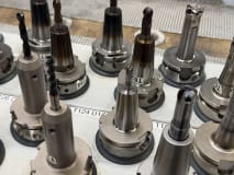 30 pcs. HSK-A63 tool holders with tools - Image 18