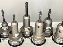 34 pcs. HSK-A63 tool holders with tools - Image 9