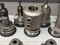 34 pcs. HSK-A63 tool holders with tools - Image 10