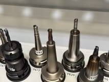 32 pcs. HSK-A63 tool holders with tools - Image 10