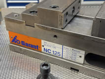 Machine vise - Image 11